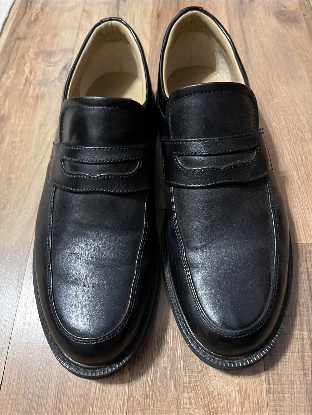 Men's Black Leather Penny Loafers